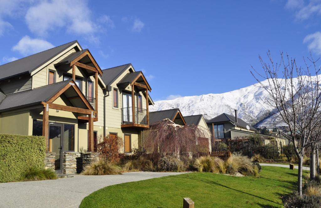Wanaka Luxury Apartments Exterior photo Jack's Point, Queenstown